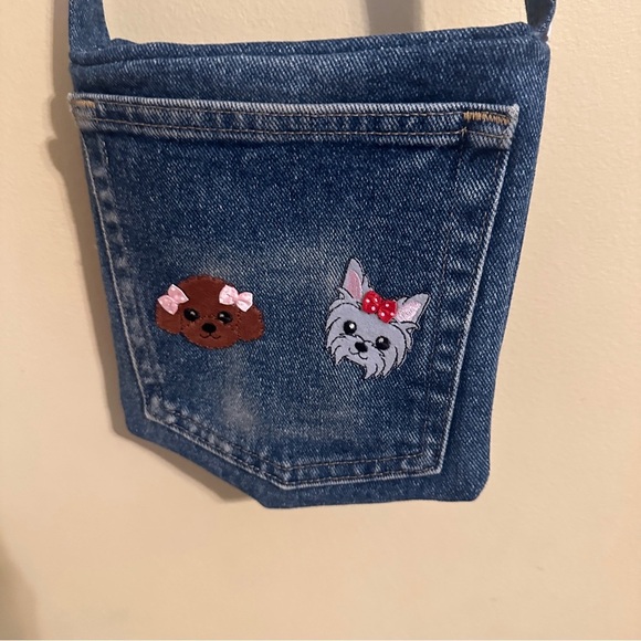 Handcrafted Upcycled Denim Bag Toe lined dog patches - Picture 7 of 8